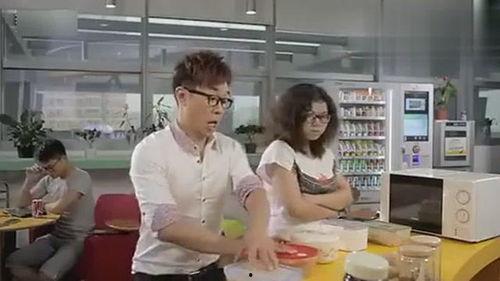 大鹏热饭爆料视频,揭秘娱乐圈幕后故事  第1张