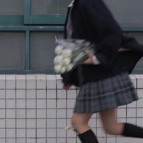 不露脸采访爆料的女生视频,揭秘不露脸采访爆料的女生故事  第1张